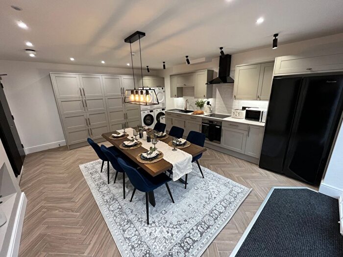 1 Bedroom Studio To Rent In Abington Grove, Northampton, NN1