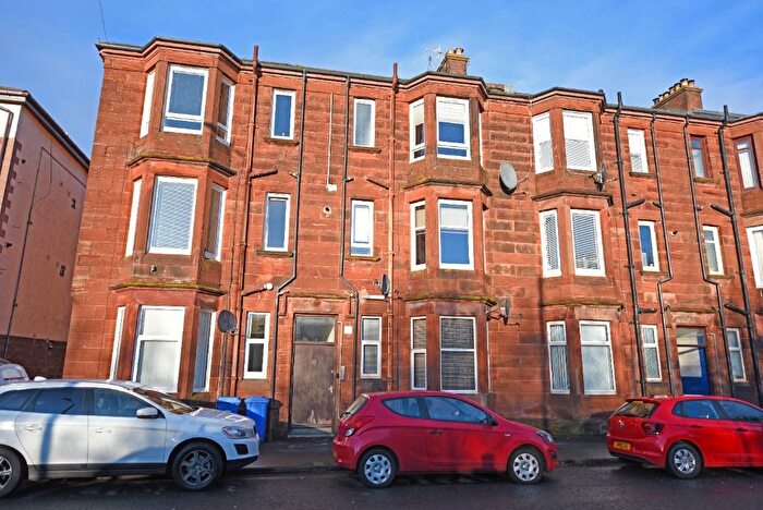 1 Bedroom Flat To Rent In Castlegreen Street, Dumbarton, West Dunbartonshire, G82