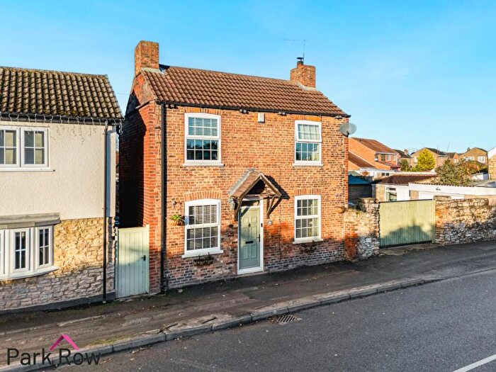 3 Bedroom House For Sale In Low Street, South Milford, Leeds, LS25