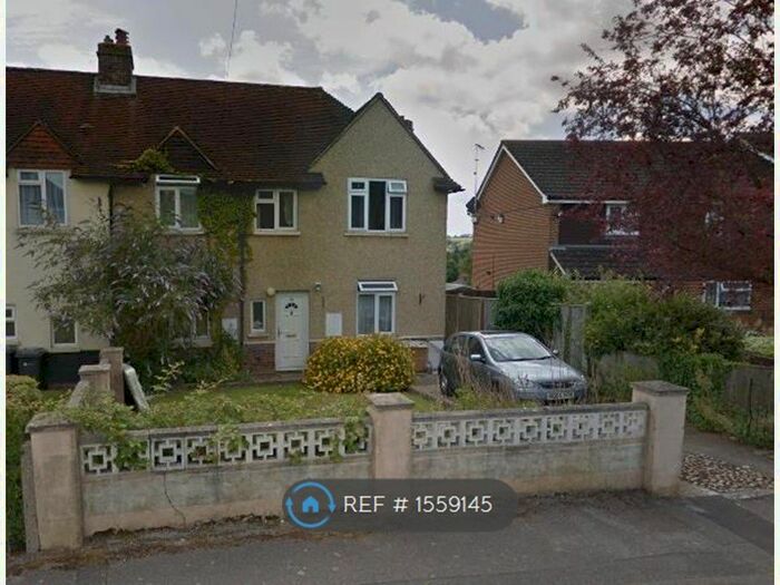 5 Bedroom Semi-Detached House To Rent In Shepherds Hill, Guildford, GU2