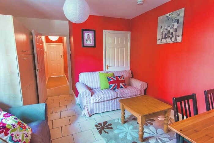 2 Bedroom Apartment To Rent In A, Gillott Road, B16