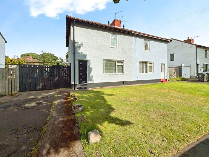 2 Bedroom Semi-Detached House For Sale In Park Lane Shiremoor, NE27