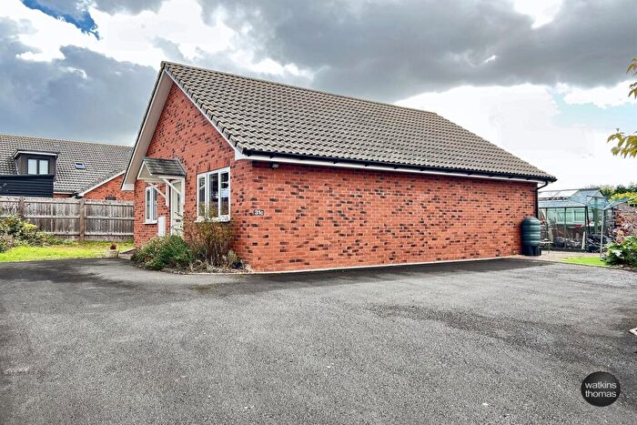 2 Bedroom Detached Bungalow For Sale In Highmore Street, Hereford, HR4