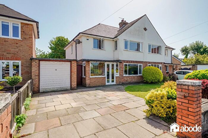 3 Bedroom Semi-Detached House For Sale In Tyrers Close, Formby, Liverpool, L37
