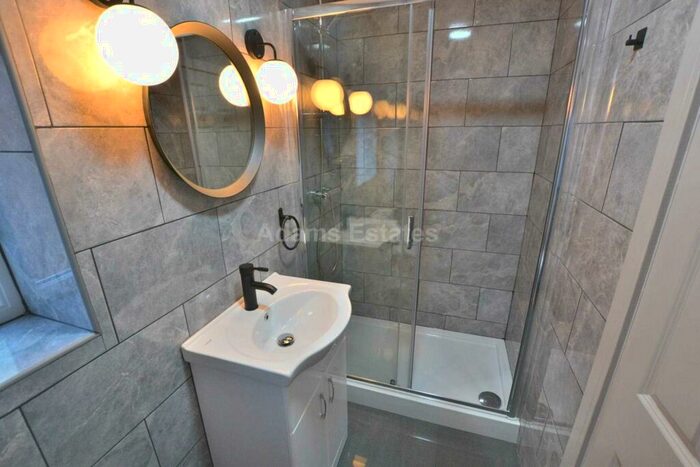 5 Bedroom Terraced House To Rent In Crescent Road, Reading, RG1
