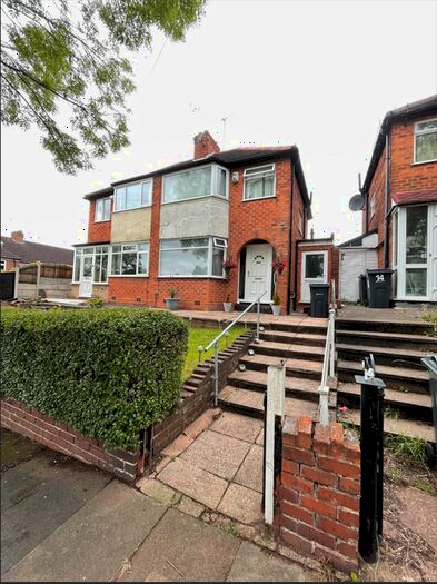 3 Bedroom Semi-Detached House To Rent In Rockford Road, Birmingham, B42