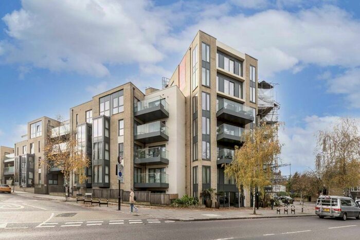 2 Bedroom Flat To Rent In Archway Road, London, N6