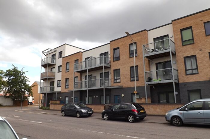 2 Bedroom Apartment To Rent In Avontar Court, South Ockendon, RM15