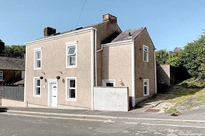2 Bedroom Detached House For Sale In James Pit Road, Whitehaven, CA28