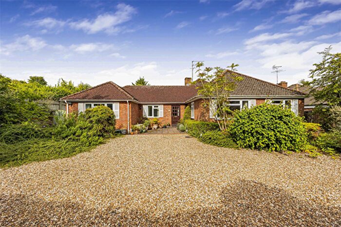 6 Bedroom Detached House For Sale In Summerfield Rise, Goring On Thames, RG8