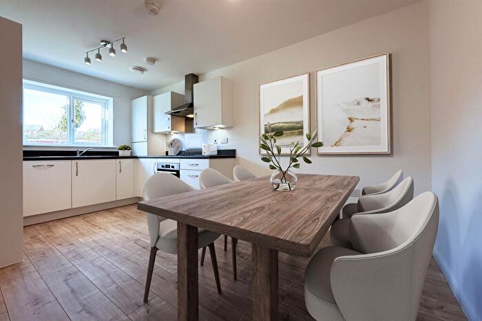 4 Bedroom House To Rent In Saunders Way, Wellingborough, NN8