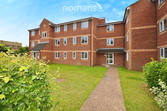 1 Bedroom Apartment To Rent In Walpole Road, Burnham Gate, SL1