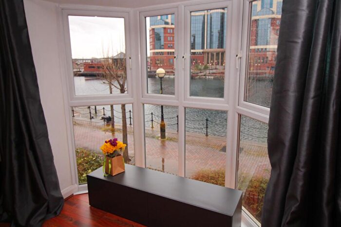 2 Bedroom Flat To Rent In St Lawrence Quay, Salford Quays, Salford, M50