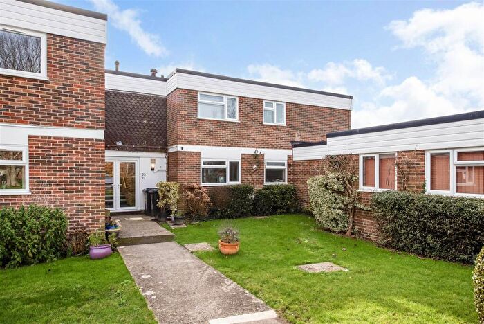 3 Bedroom Apartment For Sale In Mill Close, Fishbourne, Chichester, PO19