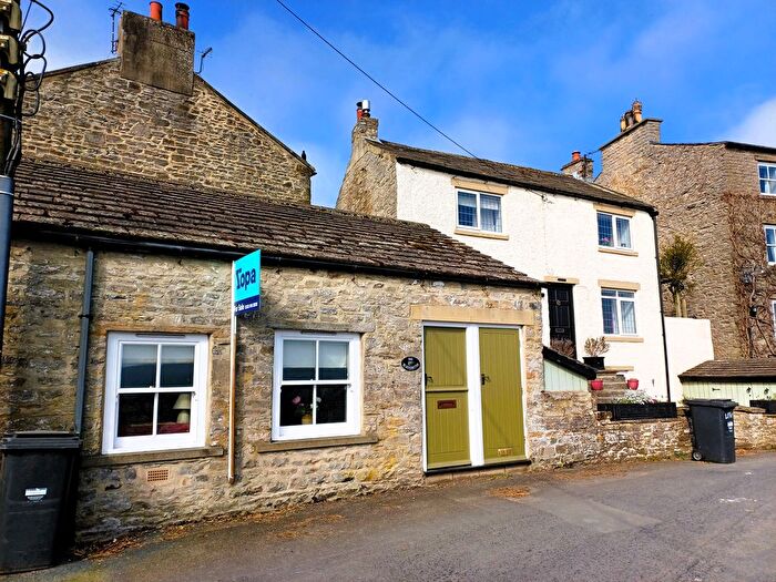1 Bedroom Cottage For Sale In East Witton Road, Middleham, DL8