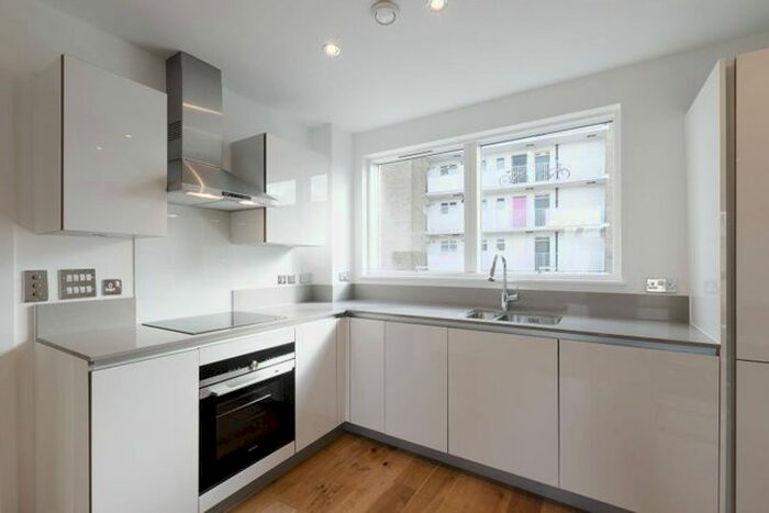 2 Bedroom Flat To Rent In Plender Street, Camden, London, NW1