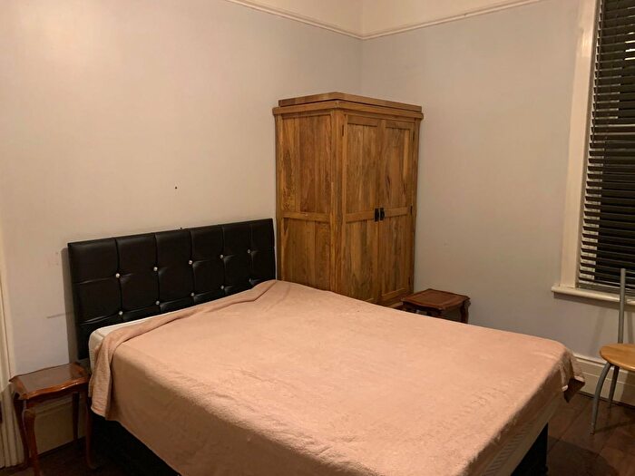 2 Bedroom Lodge To Rent In Gonville Road, Thornton Heath, CR7