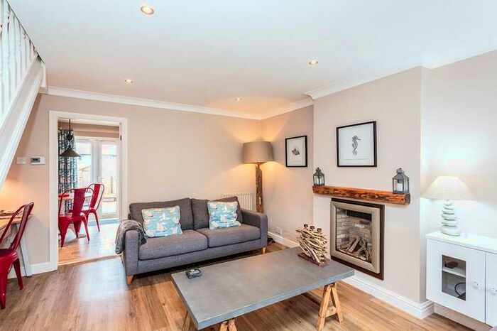 2 Bedroom House To Rent In West Cliffe, Lytham St. Annes, Lancashire, FY8