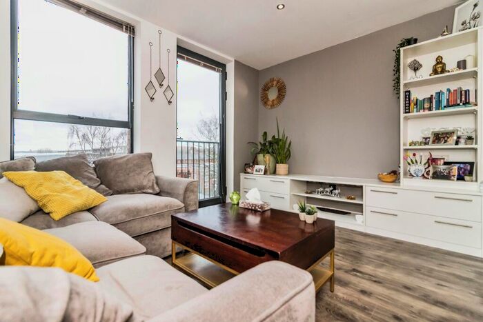 2 Bedroom Apartment To Rent In George Leigh Street, Manchester, Greater Manchester, M4