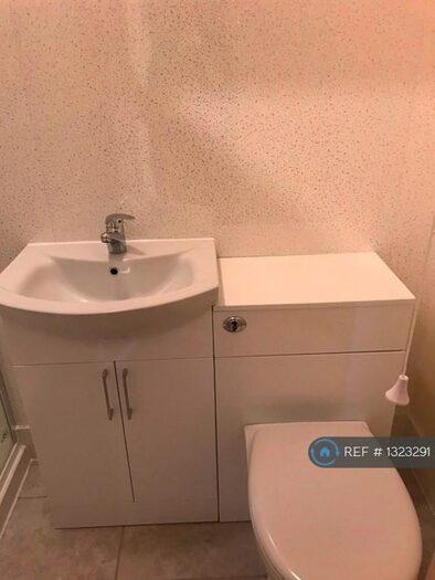 3 Bedroom Terraced House To Rent In Seymour Road, Nuneaton, CV11