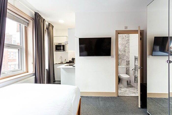 1 Bedroom Studio To Rent In Bond Street, London, W5