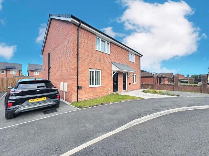 3 Bedroom Semi-Detached House For Sale In Brownbill Bank, Netherley, Liverpool, L27