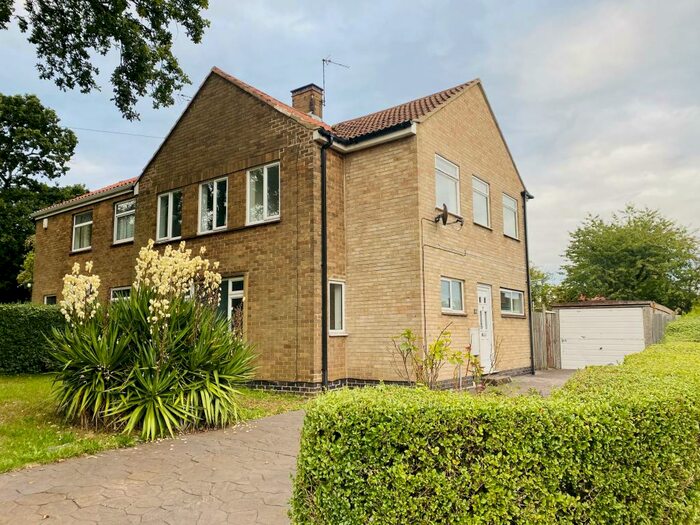 4 Bedroom Semi-Detached House To Rent In Austen Avenue, Littleover, Derby, DE23