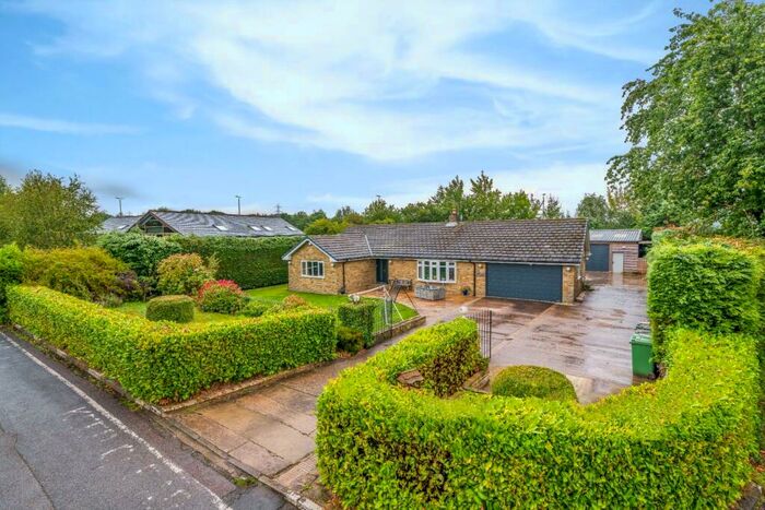 4 Bedroom Detached Bungalow For Sale In Main Street North, Aberford, Leeds, LS25