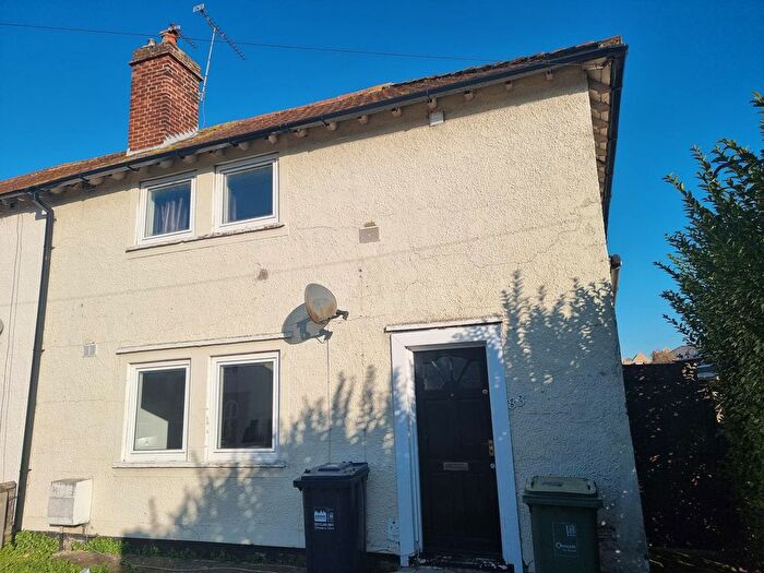 5 Bedroom Semi-Detached House To Rent In Cricket Road, Oxford, OX4