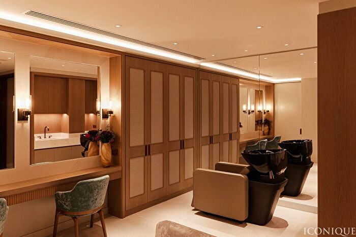 3 Bedroom Flat For Sale In Thames City Carnation Way, London, SW8