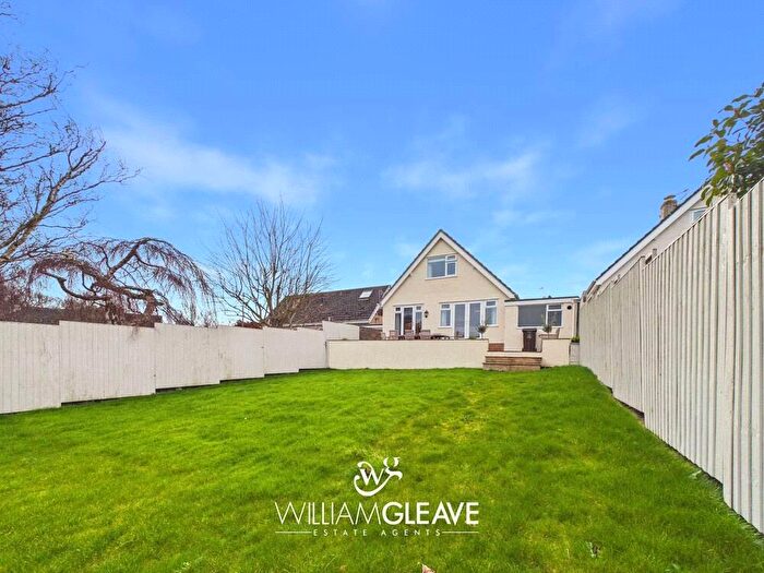 4 Bedroom Detached Bungalow For Sale In Hill View Road, Llanrhos, Llandudno, Conwy, LL30