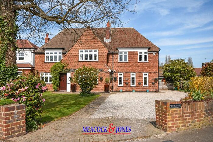 5 Bedroom Detached House For Sale In Cory Drive, Hutton Burses, Brentwood, CM13