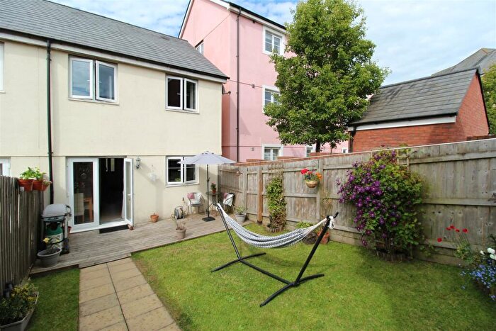3 Bedroom Terraced House To Rent In Younghayes Road, Cranbrook, Exeter, EX5