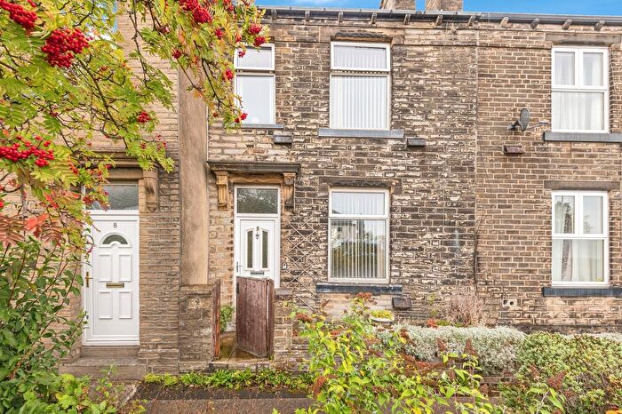 2 Bedroom End Terrace House For Sale In Pearson Road West, Bradford, BD6