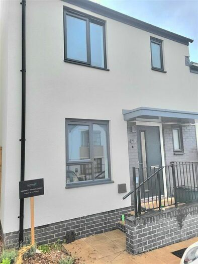 Property To Rent In Elm Park Way, Tithebarn, Exeter, EX1