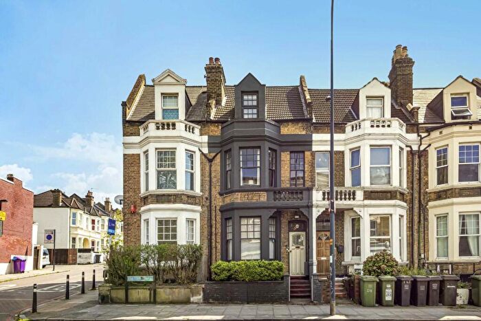 2 Bedroom Maisonette For Sale In Lee High Road, London, SE13