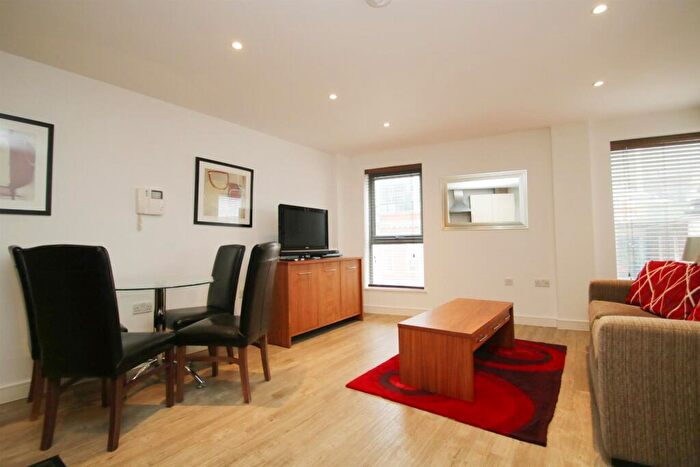 1 Bedroom Flat To Rent In Gun Street, London, E1
