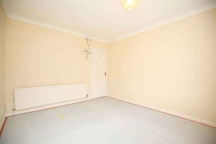 2 Bedroom Detached Bungalow For Sale In Croft Road, Atherstone, CV9