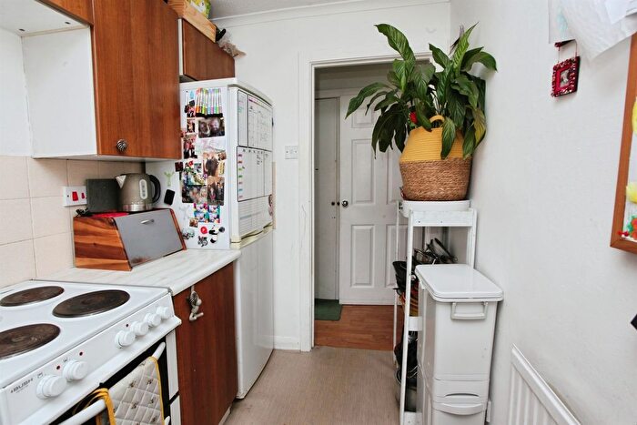 2 Bedroom End Terrace House For Sale In Manor Chase, Beddau, Pontypridd, CF38