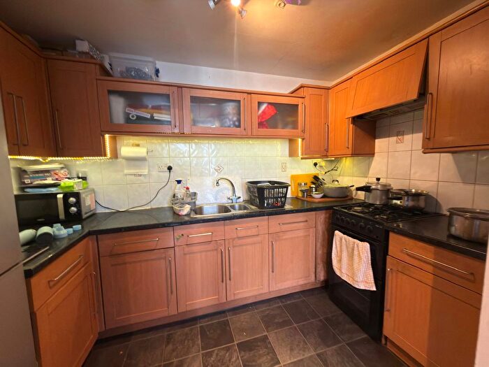 1 Bedroom Flat To Rent In Ilford, IG1