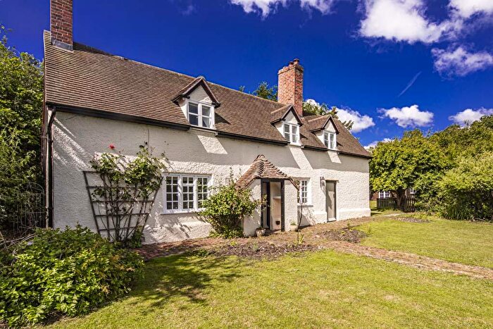 3 Bedroom Cottage To Rent In Hill Cottage, Ashampstead, RG8