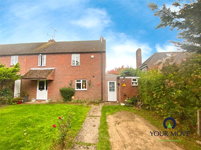 3 Bedroom Semi-Detached House For Sale In Crocken Hill Road, Egerton, Ashford, Kent, TN27