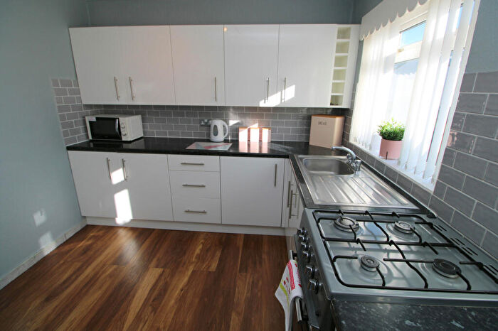 2 Bedroom Bungalow For Sale In Penisaf Avenue, Towyn, LL22