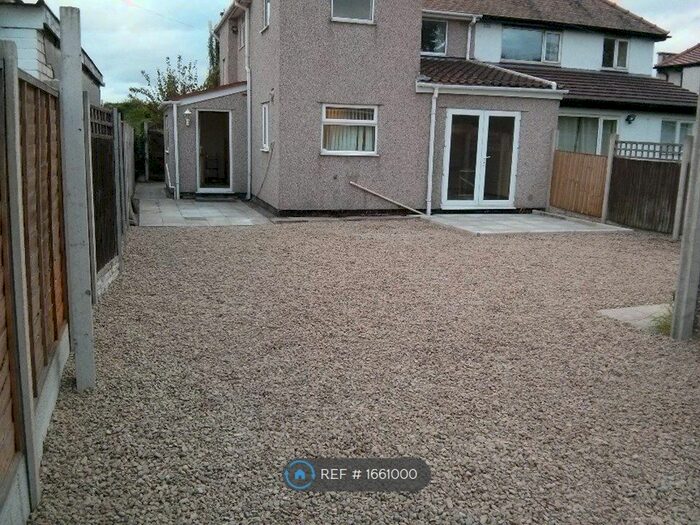 3 Bedroom Semi-Detached House To Rent In Chester Road, Chester, CH4