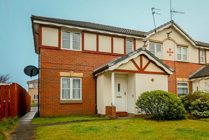 2 Bedroom Flat To Rent In Nicol Place, Broxburn, EH52