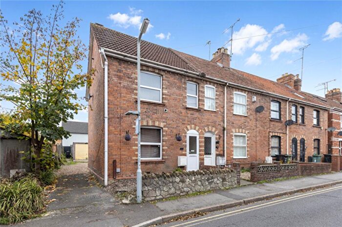 2 Bedroom End Of Terrace House For Sale In Seaton Road, Yeovil, Somerset, BA20
