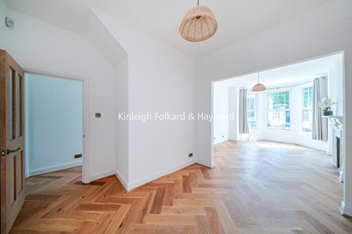 4 Bedroom Terraced House To Rent In Arcadian Gardens, London, N22