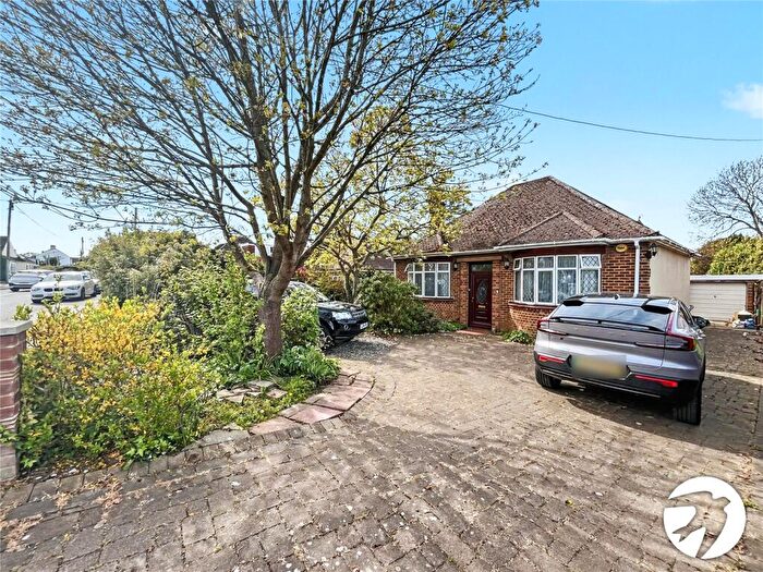 2 Bedroom Bungalow For Sale In King George Road, Walderslade, Kent, ME5
