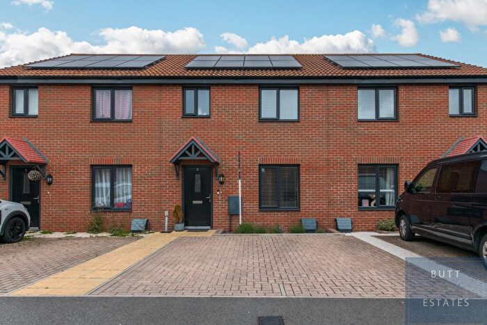3 Bedroom Terraced House For Sale In Penry Road, Exeter, EX2