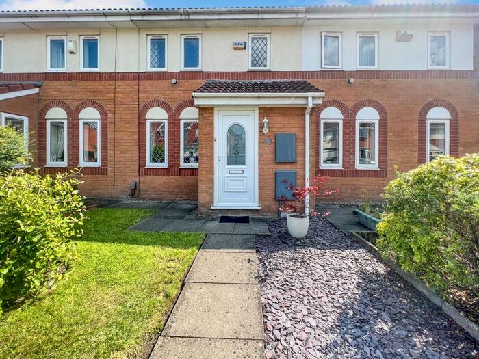 3 Bedroom Mews To Rent In Boundary Drive, Bradley Fold, Bolton, BL2